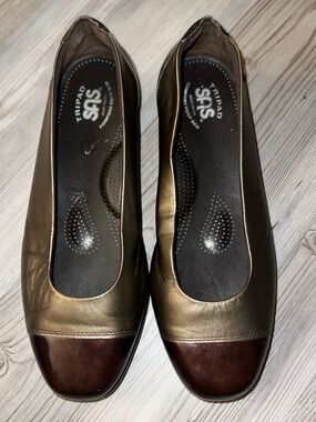 SAS Tripad Coco Ballet Women's Size 10.5 W Bronze Metallic Cap Toe Slip-On Flat